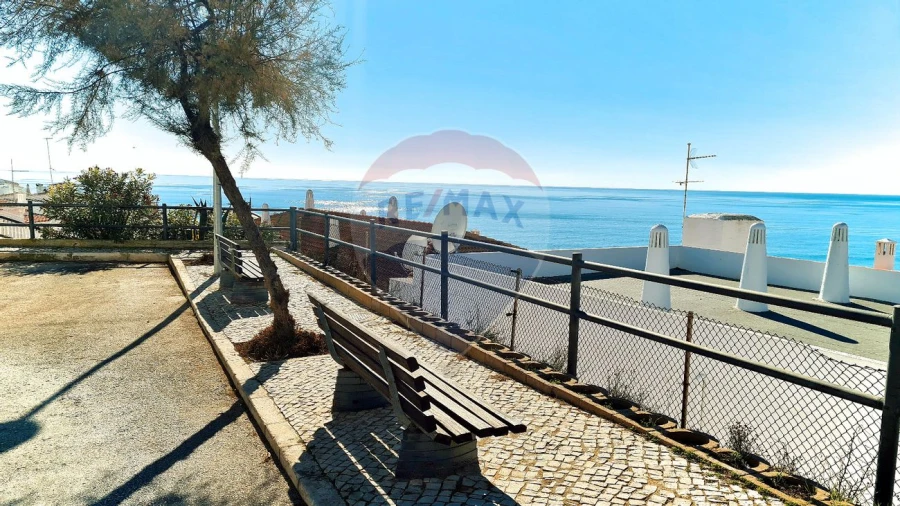 Loja para Venda em Albufeira e Olhos de Água Foto 9