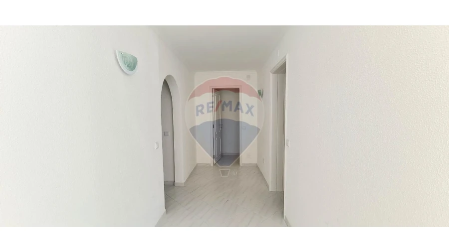 Loja para Venda em Albufeira e Olhos de Água Foto 3