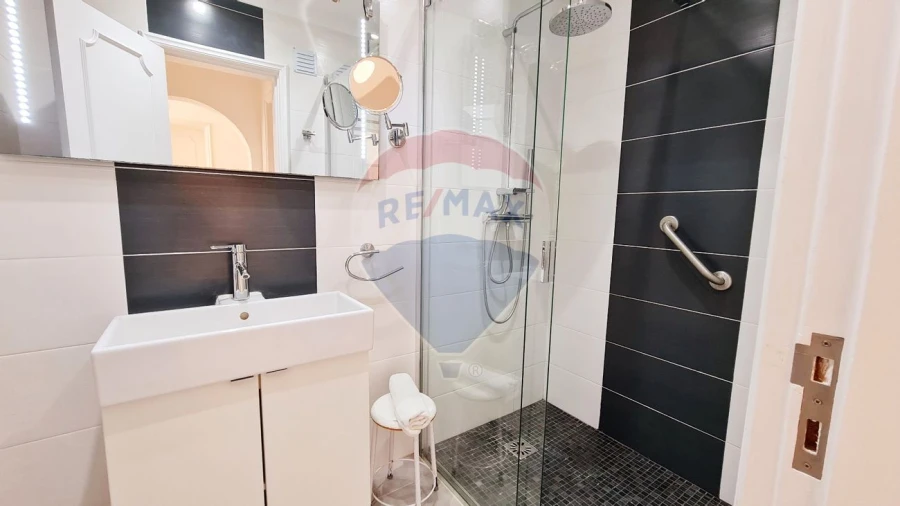 Loja para Venda em Albufeira e Olhos de Água Foto 7