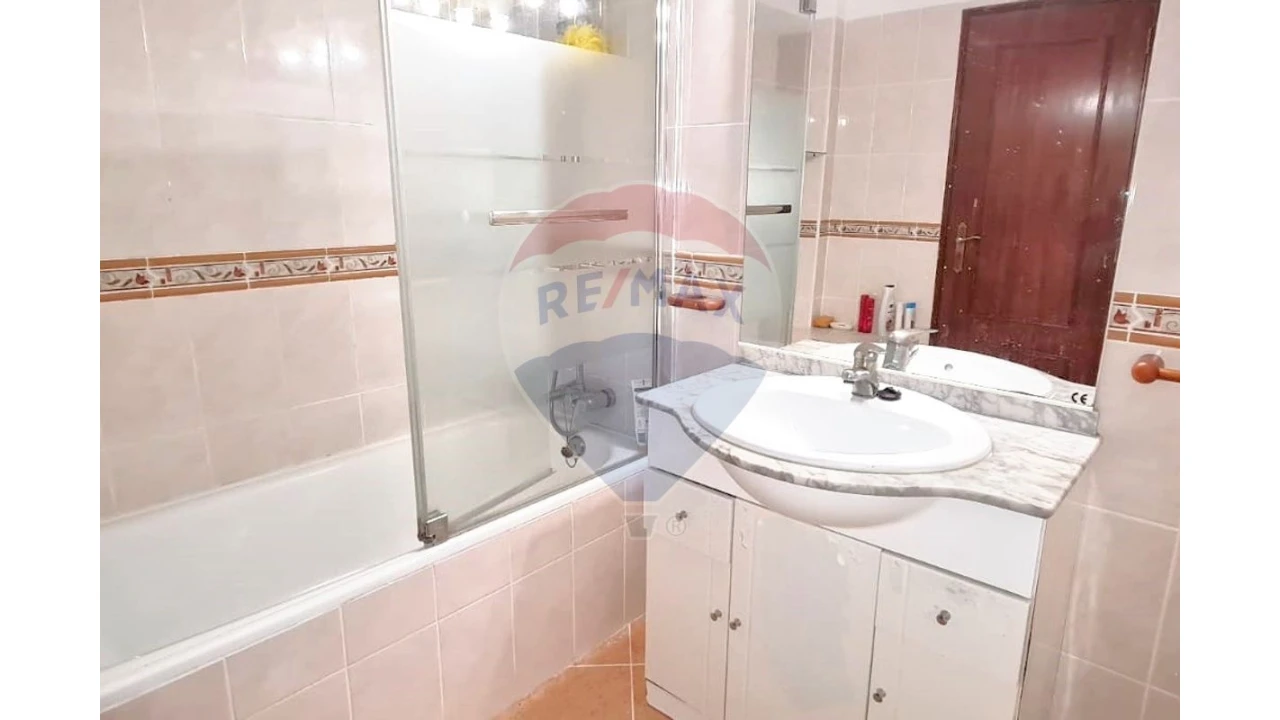 Moradia T4 para Venda em Paderne Foto 16