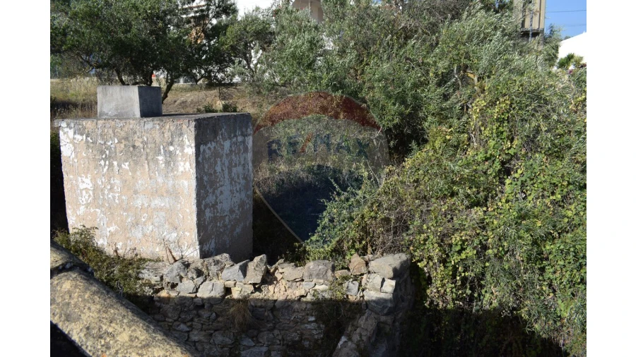 Moradia T2 para Venda em Loule (São Clemente) Foto 6