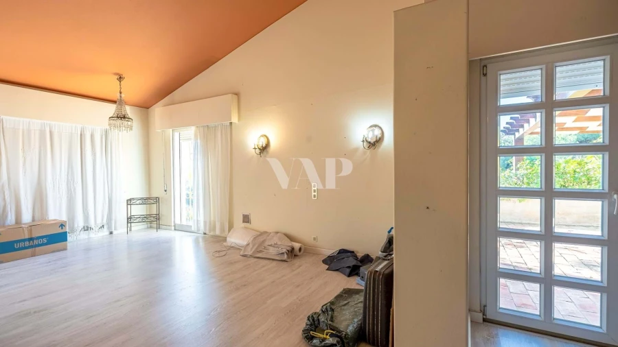 Moradia T4 para Venda em Albufeira e Olhos de Água Foto 10