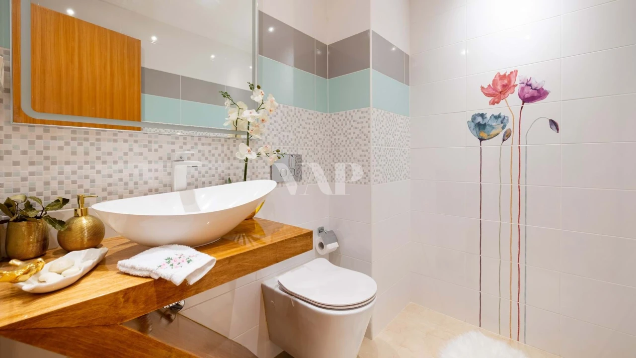 Apartamento T2 para Venda em Quarteira Foto 24