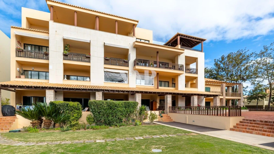 Apartamento T2 para Venda em Quarteira Foto 29