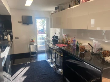Apartamento T3 para Venda em Lordelo do Ouro e Massarelos