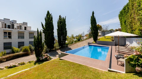 Apartamento T3 para Venda em Lordelo do Ouro e Massarelos