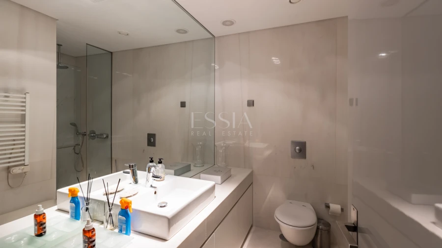 Apartamento T3 para Venda em Lordelo do Ouro e Massarelos Foto 31