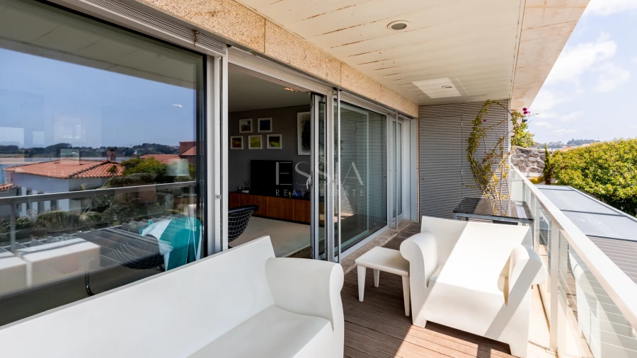 Apartamento T3 para Venda em Lordelo do Ouro e Massarelos Foto 4