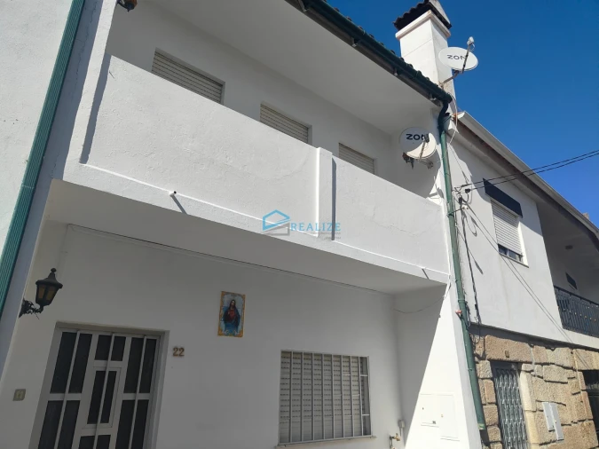Moradia T3 para Venda em São Mamede de Ribatua Foto 2