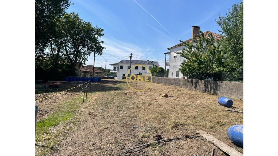 Terreno para Venda em Santo Tirso, Couto (Santa Cristina e São Miguel) e Burgães Foto 7
