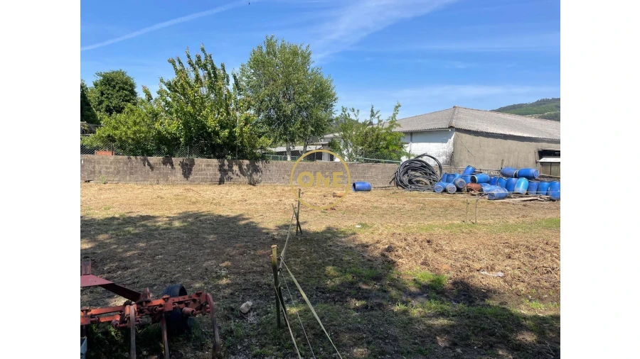 Terreno para Venda em Santo Tirso, Couto (Santa Cristina e São Miguel) e Burgães Foto 10