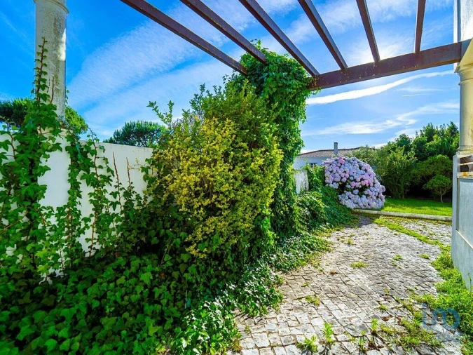 Moradia T5 para Venda em Marinha Grande Foto 3