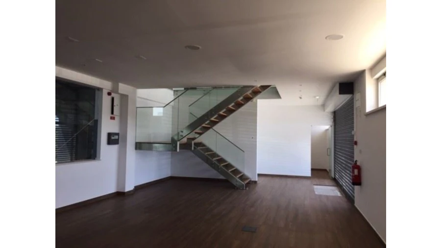 Armazém para Venda em Aljubarrota Foto 10