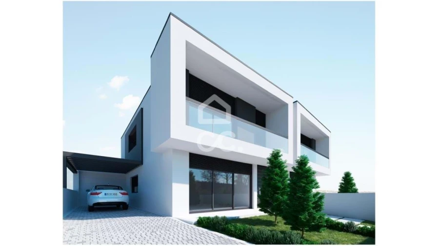 Moradia T3 para Venda em Oliveira, São Paio e São Sebastião Foto 3