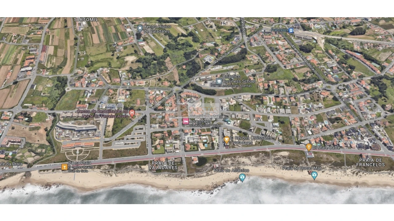 Terreno para Venda em Santa Marinha e São Pedro da Afurada Foto 1