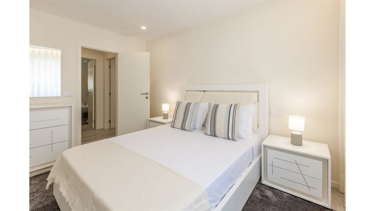 Apartamento T3 para Arrendamento férias em Apúlia e Fão Foto 17