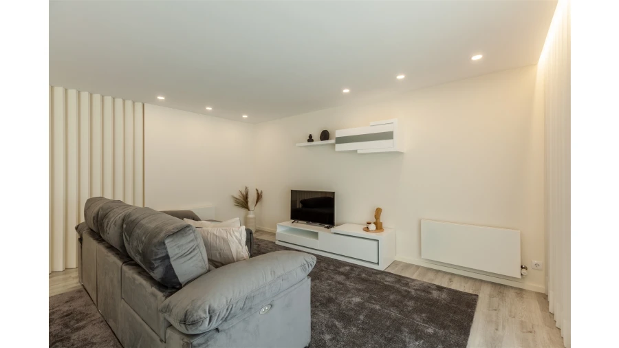 Apartamento T3 para Arrendamento férias em Apúlia e Fão Foto 28