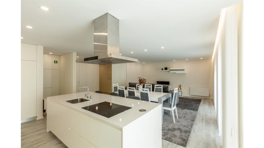 Apartamento T3 para Arrendamento férias em Apúlia e Fão Foto 36