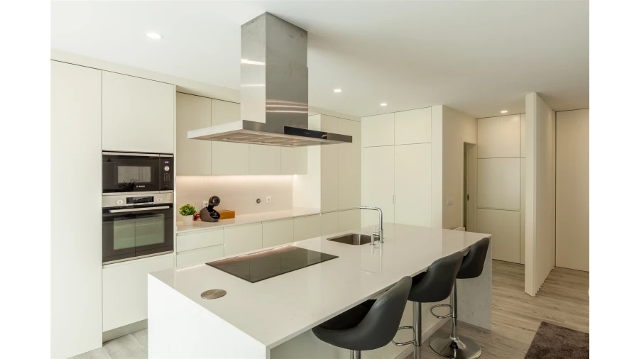 Apartamento T3 para Arrendamento férias em Apúlia e Fão Foto 5