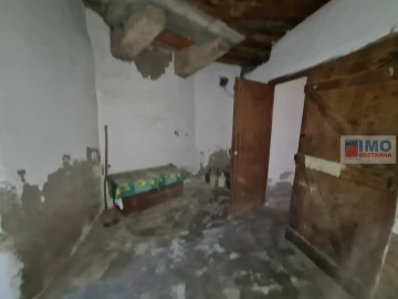 Moradia T3 para Venda em Póvoa de Rio de Moinhos e Cafede