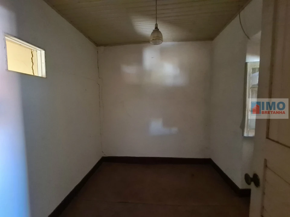 Moradia T3 para Venda em Póvoa de Rio de Moinhos e Cafede Foto 7