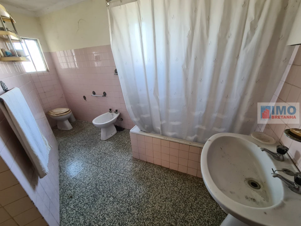 Moradia T3 para Venda em Póvoa de Rio de Moinhos e Cafede Foto 11