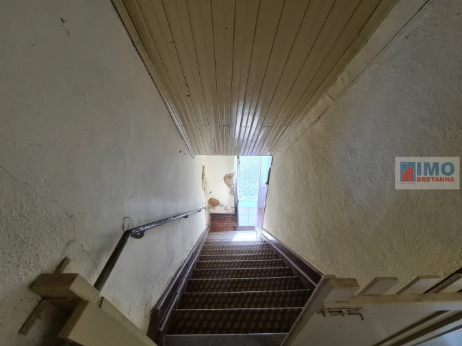 Moradia T3 para Venda em Póvoa de Rio de Moinhos e Cafede Foto 18