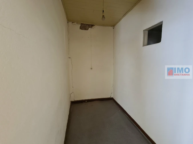 Moradia T3 para Venda em Póvoa de Rio de Moinhos e Cafede Foto 8