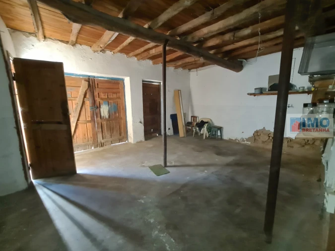 Moradia T3 para Venda em Póvoa de Rio de Moinhos e Cafede Foto 14