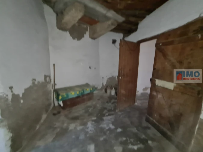 Moradia T3 para Venda em Póvoa de Rio de Moinhos e Cafede Foto 13
