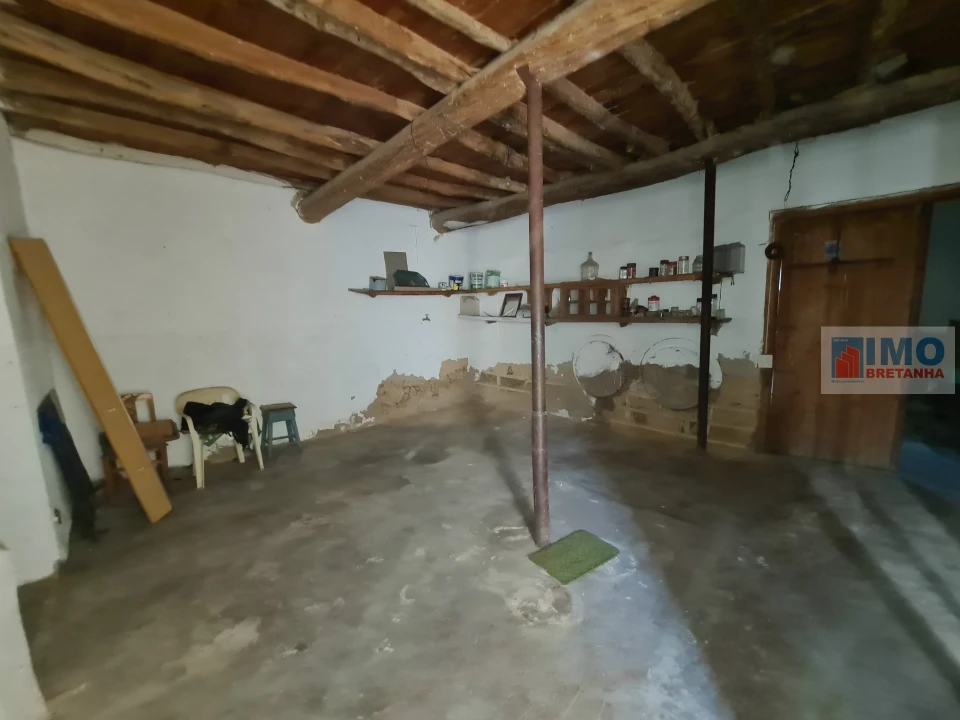 Moradia T3 para Venda em Póvoa de Rio de Moinhos e Cafede Foto 15