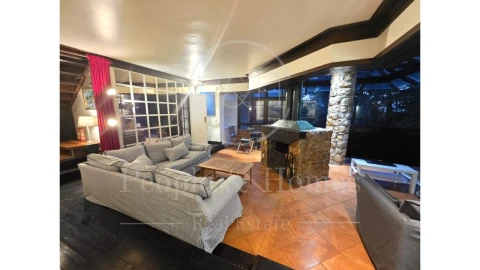 Moradia T2 para Arrendamento em Cascais e Estoril