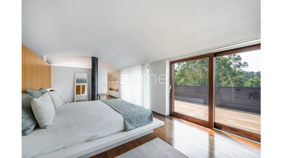 Moradia T4 para Venda em São Miguel do Souto e Mosteirô Foto 25