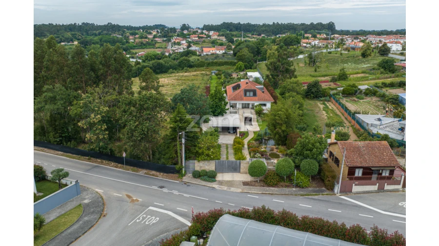 Moradia T4 para Venda em São Miguel do Souto e Mosteirô Foto 42