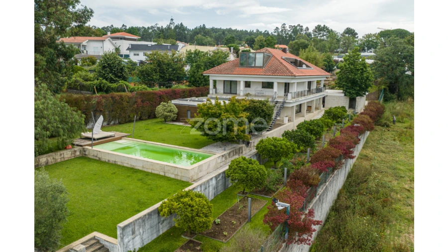 Moradia T4 para Venda em São Miguel do Souto e Mosteirô Foto 46