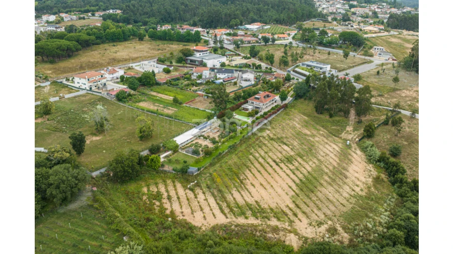 Moradia T4 para Venda em São Miguel do Souto e Mosteirô Foto 50