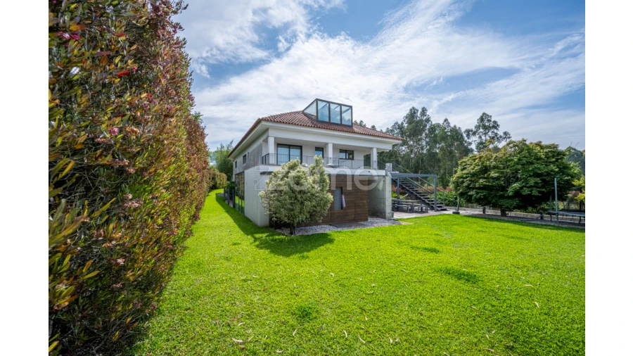 Moradia T4 para Venda em São Miguel do Souto e Mosteirô Foto 63