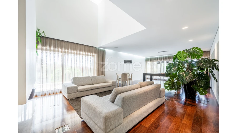 Moradia T4 para Venda em São Miguel do Souto e Mosteirô Foto 6