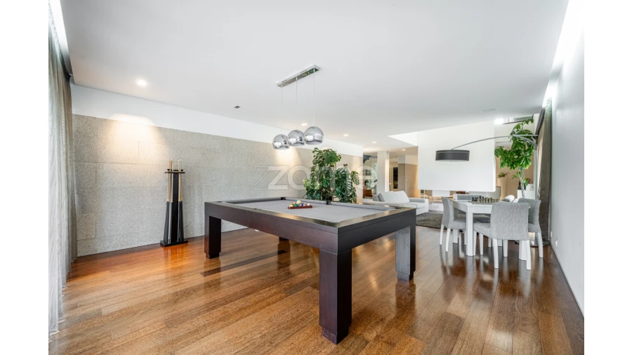 Moradia T4 para Venda em São Miguel do Souto e Mosteirô Foto 9