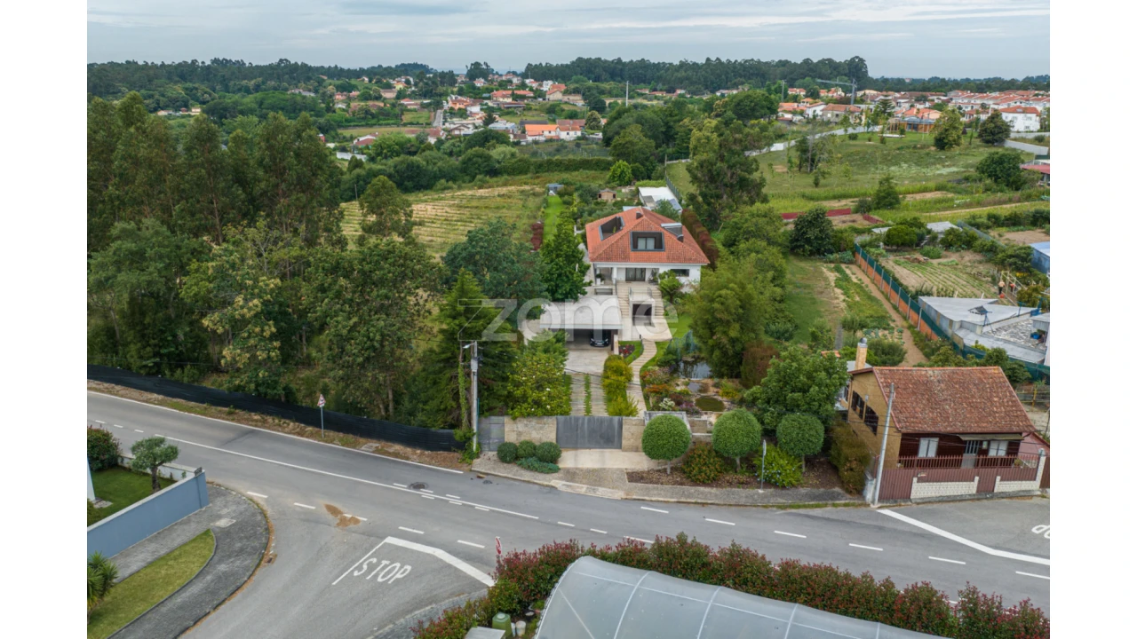 Moradia T4 para Venda em São Miguel do Souto e Mosteirô Foto 42