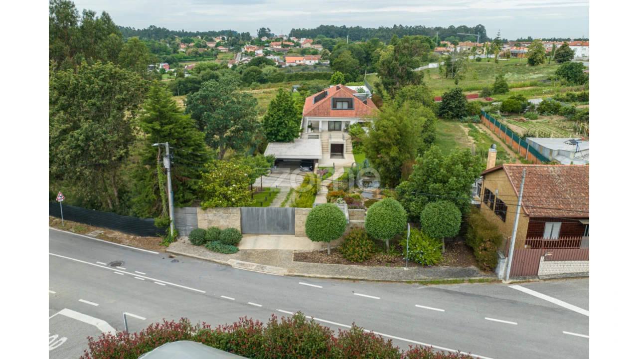 Moradia T4 para Venda em São Miguel do Souto e Mosteirô Foto 45