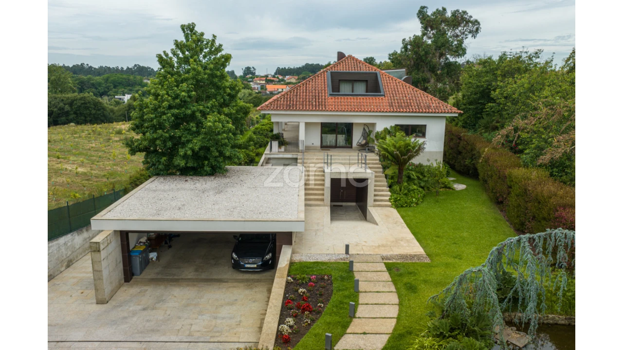 Moradia T4 para Venda em São Miguel do Souto e Mosteirô Foto 47