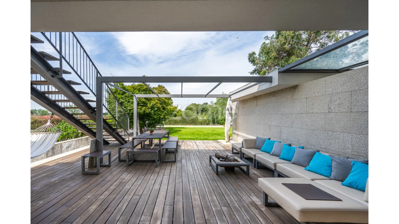 Moradia T4 para Venda em São Miguel do Souto e Mosteirô Foto 61