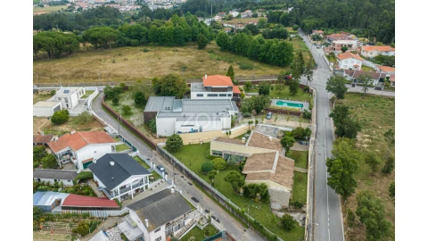 Moradia T10 para Venda em São Miguel do Souto e Mosteirô
