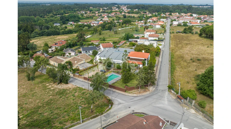 Moradia T10 para Venda em São Miguel do Souto e Mosteirô Foto 55