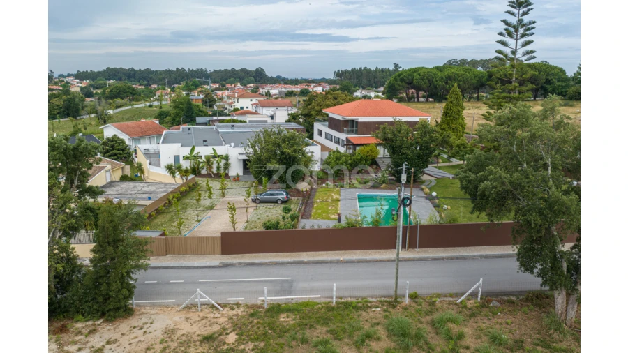 Moradia T10 para Venda em São Miguel do Souto e Mosteirô Foto 48