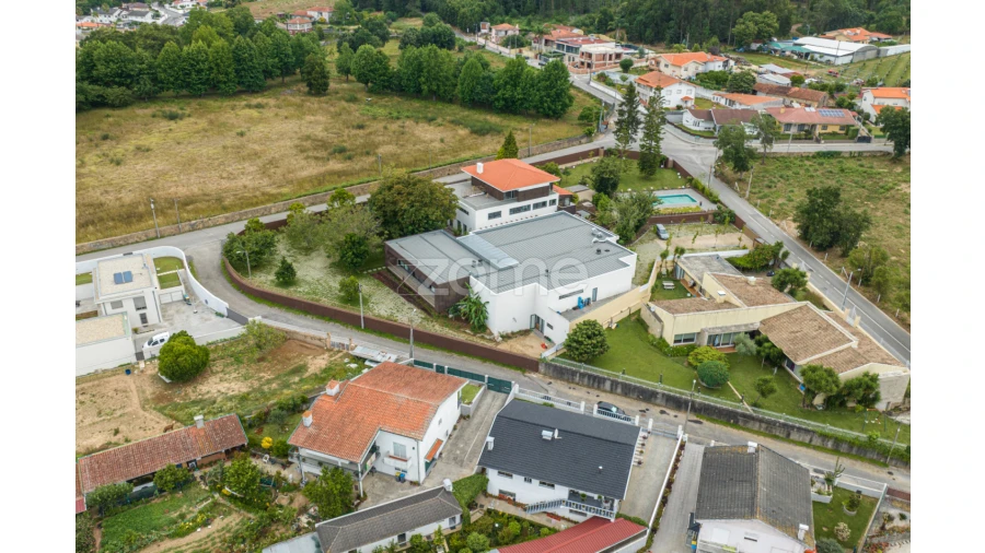 Moradia T10 para Venda em São Miguel do Souto e Mosteirô Foto 68