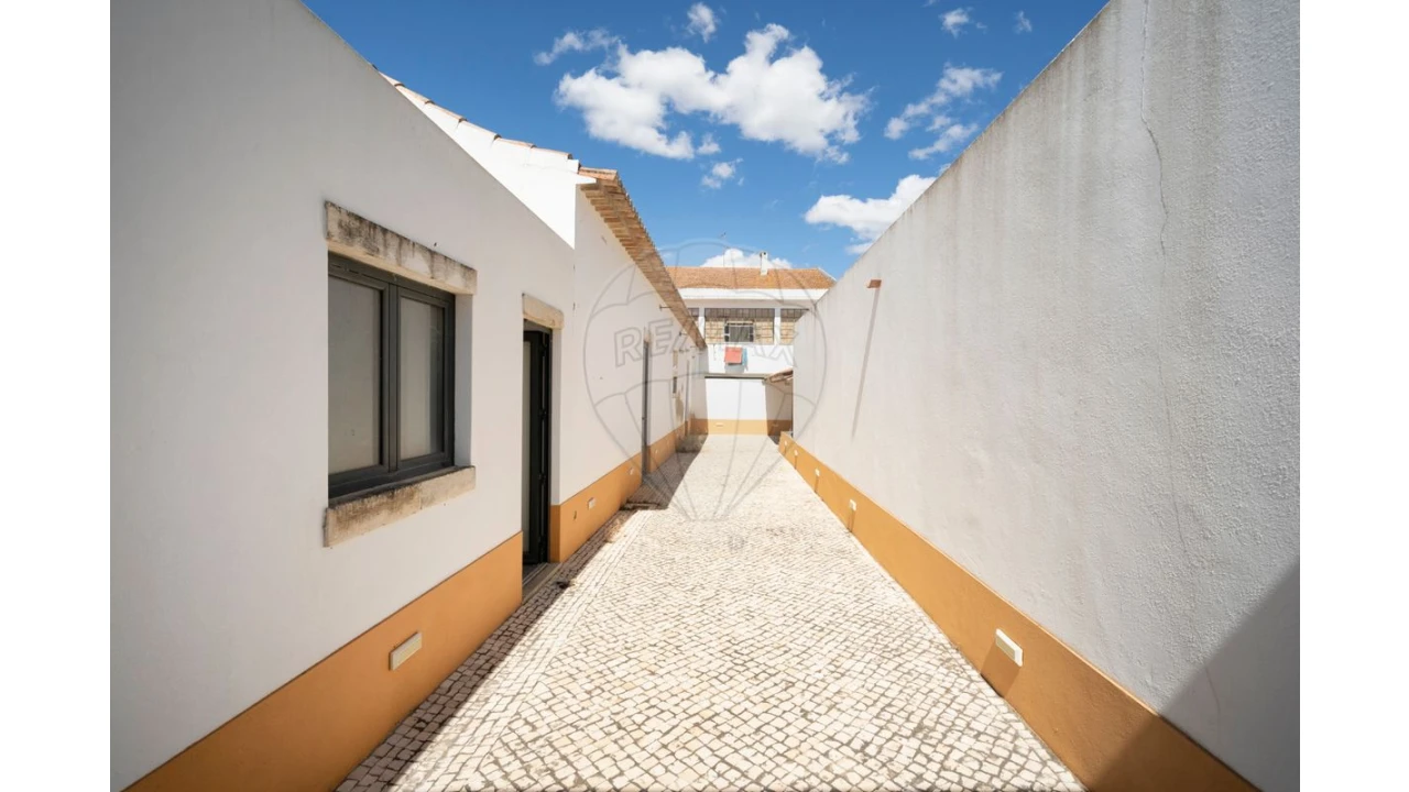 Loja para Venda em Cartaxo e Vale da Pinta Foto 11