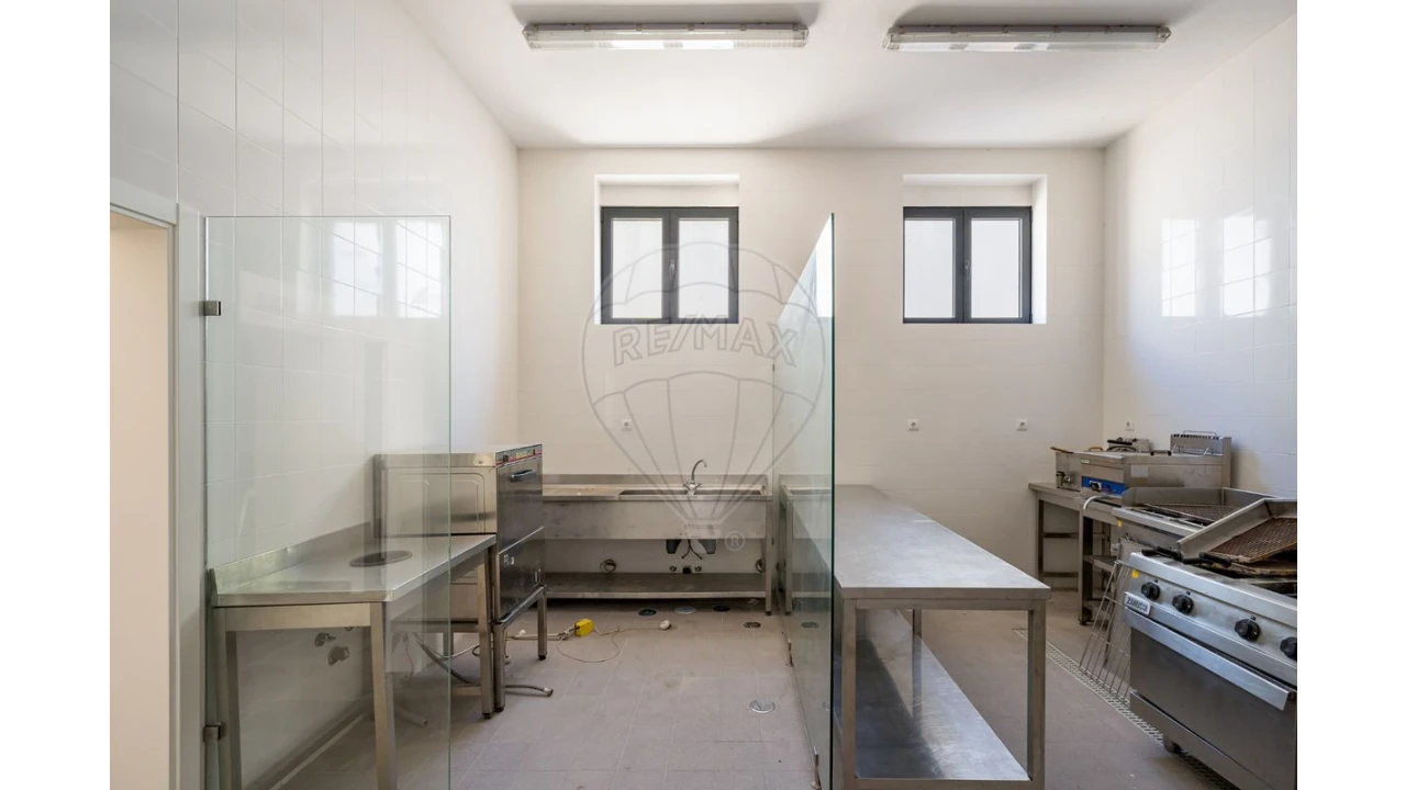 Loja para Venda em Cartaxo e Vale da Pinta Foto 8