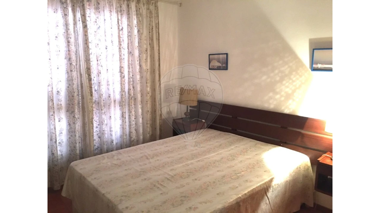 Apartamento T2 para Venda em Albufeira e Olhos de Água Foto 11